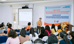 Người gần 20 năm l&#224;m bạn với người nhiễm HIV/AIDS