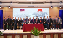 Hơn 3.000 lượt người d&#226;n nước bạn L&#224;o đến tỉnh Điện Bi&#234;n kh&#225;m, chữa bệnh