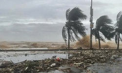 B&#227;o số 13 khi v&#224;o Biển Đ&#244;ng sẽ tăng cấp nhanh