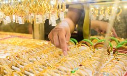 Gi&#225; v&#224;ng h&#244;m nay ng&#224;y 20/11 đồng loạt giảm mạnh