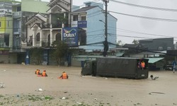 Mưa đặc biệt lớn g&#226;y lũ lịch sử tại T&#226;y Nguy&#234;n v&#224; Nam Trung Bộ, nhiều hồ chứa xả lũ, 21 người chết v&#224; mất t&#237;ch