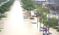 Sau mưa lũ lịch sử, Biển Đ&#244;ng vẫn c&#242;n 1-2 cơn b&#227;o nữa trong thời gian tới