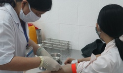 Người c&#243; nguy cơ cao với HIV n&#234;n l&#224;m g&#236;?