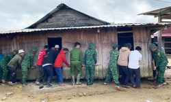 Bi&#234;n ph&#242;ng h&#243;a &#39;thần đ&#232;n&#39;, di dời h&#224;ng chục ng&#244;i nh&#224; ra khỏi v&#249;ng sạt lở