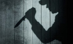 G&#227; trai nghi trộm cắp, hung h&#227;n vung dao đ&#226;m Đại &#250;y c&#244;ng an v&#224; 2 người trọng thương