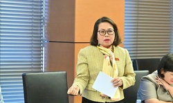 ĐBQH: Miễn giấy ph&#233;p x&#226;y dựng nhưng kh&#244;ng được đẻ &#39;giấy ph&#233;p con&#39; tương tự