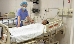 Cứu sống thiếu ni&#234;n 15 tuổi mắc bệnh Whitmore nguy kịch