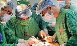 Cứu sống nam thanh ni&#234;n bị chấn thương tim tại bệnh viện Việt Nam - Thụy Điển U&#244;ng B&#237;