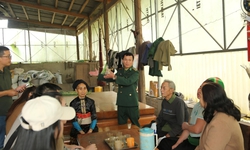 Giữ nền tảng con người giữa vùng biên thử thách