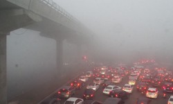 &#212; nhiễm kh&#244;ng kh&#237; ở H&#224; Nội đ&#227; k&#233;o d&#224;i, ảnh hưởng sức khỏe người d&#226;n