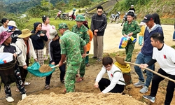 Đà Nẵng: Thêm điểm tựa an toàn cho người dân vùng sạt lở xã Hùng Sơn