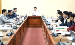 Đảm bảo tính thống nhất giữa các văn bản quy phạm pháp luật về mức sinh thay thế quốc gia