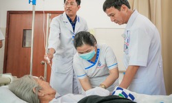 Nghệ sĩ ưu tú Phi Điểu nhập viện do nhiễm trùng huyết