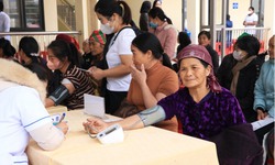 Tăng cường tiếp cận dịch vụ y tế cho người dân vùng biên Cao Bằng