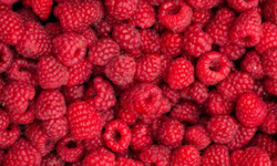 5 loại tr&#225;i c&#226;y m&#224;u đỏ gi&#250;p bảo vệ tim mạch một c&#225;ch tự nhi&#234;n