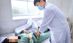 Vượt biển cứu sống sản phụ băng huyết sảy thai lưu