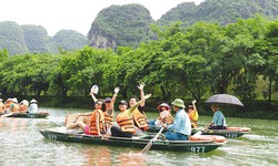 Thủ tướng y&#234;u cầu c&#225;c địa phương ngăn chặn, xử l&#253; nghi&#234;m c&#225;c vi phạm trong lĩnh vực du lịch