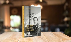 Hồi k&#253; &#39;Gia đ&#236;nh, bạn b&#232; v&#224; đất nước&#39; của nguy&#234;n Ph&#243; Chủ tịch nước Nguyễn Thị B&#236;nh