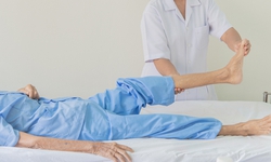 Liệt nửa người: Nguy&#234;n nh&#226;n, triệu chứng, ph&#242;ng ngừa v&#224; điều trị