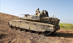 Houthi tuy&#234;n bố tấn c&#244;ng 2 t&#224;u s&#226;n bay Mỹ v&#224; mục ti&#234;u qu&#226;n sự ở Israel