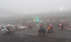 S&#225;ng nay H&#224; Nội m&#249; mịt v&#236; &#244; nhiễm kh&#244;ng kh&#237;