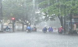 Chiều nay H&#224; Nội mưa d&#244;ng