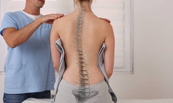 Vẹo cột sống: Nguy&#234;n nh&#226;n, triệu chứng, ph&#242;ng ngừa v&#224; điều trị