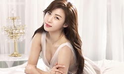 Ngắm d&#224;n người đẹp n&#243;ng bỏng khi xem phim Sex is Zero