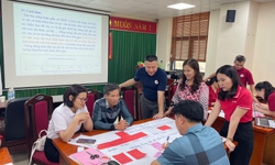 Tăng cường năng lực cộng đồng ứng ph&#243; thi&#234;n tai cho c&#225;n bộ Hội Chữ thập đỏ