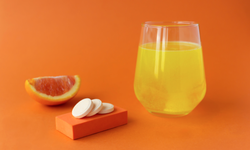 Vitamin C dạng sủi d&#249;ng sao cho đ&#250;ng?