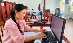 Đề xuất sửa đổi c&#225;c quy định để li&#234;n th&#244;ng c&#225;n bộ, c&#244;ng chức cấp x&#227; với cấp tỉnh