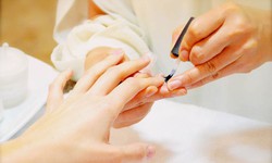 T&#225;c động của sơn m&#243;ng tay đến sức khỏe