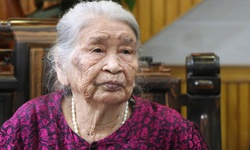 50 năm, Mẹ Việt Nam anh h&#249;ng Nguyễn Thị Ch&#225;u vẫn đợi c&#225;c con trở về...