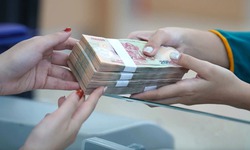 Quy định mới về tiền lương, tiền thưởng c&#243; hiệu lực từ 15/4