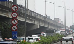 Giao th&#244;ng H&#224; Nội &#225;p lực lớn dịp lễ Giỗ Tổ H&#249;ng Vương, CSGT ứng trực thế n&#224;o?