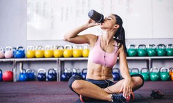 Đồ uống thể thao c&#243; lợi g&#236; khi tập luyện?