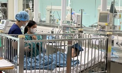 Bệnh nhi 4 tuổi trong phản &#225;nh li&#234;n quan đến BVĐK Nam Định đ&#227; ổn, xuất viện về nh&#224;