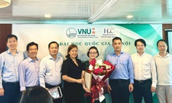 Chuy&#234;n gia h&#224;ng đầu thế giới l&#224;m Chủ tịch danh dự Viện B&#225;n dẫn v&#224; Vật liệu ti&#234;n tiến