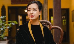 Mỹ nhân Hà thành múa kiếm điệu nghệ ở tuổi U60