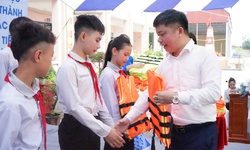 Nghệ An ph&#225;t động Th&#225;ng h&#224;nh động v&#236; trẻ em: Cam kết cho một m&#249;a h&#232; an to&#224;n