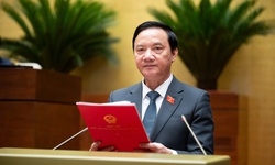 Tr&#236;nh đề nghị Quốc hội sửa đổi, bổ sung một số điều của Hiến ph&#225;p 2013