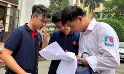 Gần 23 th&#237; sinh cạnh tranh 1 suất v&#224;o lớp 10 Anh Trường chuy&#234;n Sư phạm
