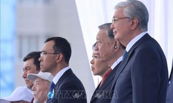 Tổng B&#237; thư T&#244; L&#226;m dự Lễ duyệt binh Kỷ niệm 80 năm Ng&#224;y Chiến thắng ph&#225;t x&#237;t tại Kazakhstan