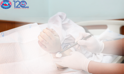 Bệnh viện Hữu nghị Việt Tiệp phẫu thuật t&#225;i nối th&#224;nh c&#244;ng ca đứt rời nửa b&#224;n tay tr&#225;i, mở ra kỳ t&#237;ch mới