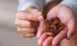 Thực phẩm gi&#250;p t&#243;c khỏe v&#224; d&#224;y hơn từ b&#234;n trong
