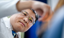 Tiêm xuyên nhĩ phục hồi thính lực do điếc đột ngột