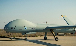 Iran hạ gục UAV trị gi&#225; 30 triệu USD của Israel