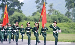 Hơn 7.400 c&#225;n bộ, chiến sĩ, d&#226;n qu&#226;n tự vệ lần đầu hợp luyện cho lễ diễu binh, diễu h&#224;nh dịp Quốc kh&#225;nh