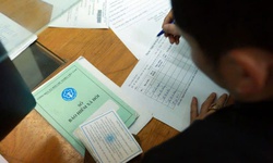 Từ 2026, sổ BHXH điện tử thay thế bản giấy, người d&#226;n l&#224;m thủ tục thế n&#224;o?