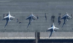 B&#225;o động về hầm tr&#250; ẩn chiến đấu cơ sau loạt m&#225;y bay n&#233;m bom Nga tr&#250;ng đ&#242;n UAV của Ukraine